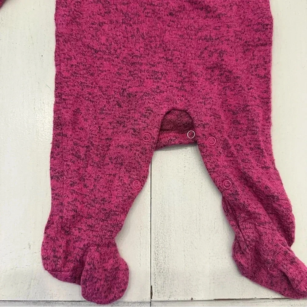 Stexling Baby Fuschia Long Sleeve Ruffle Crewneck Footed Buttoned Onesie 3M GUC